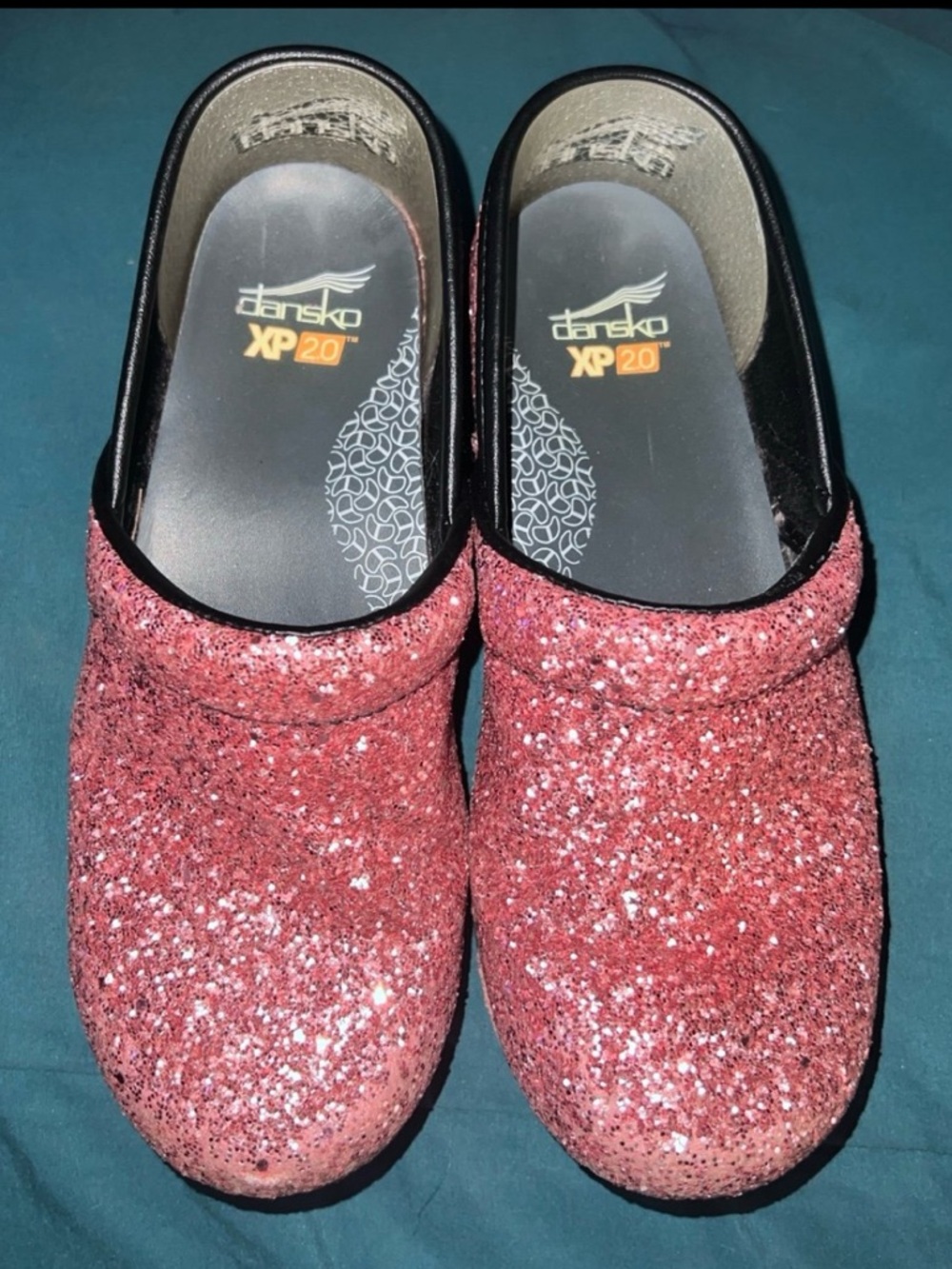 EXCLUSIVE DANSKO XP 2.0 PINK GLITTER STAPLED CLOGS//SIZE 36